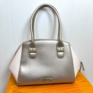 Kenneth Cole Reaction Shoulder Bag‎ White and Silver Zippered Top Large